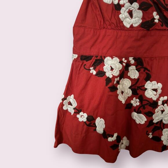 Anthropologie Lithe Embroidered Red Puff Sleeve Blouse - Picture 3 of 4